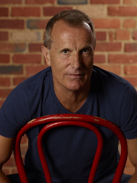 ‘A CRAWL TO NOW’ – James Reyne Live at The Basement – Sydney, November 1 and 2
