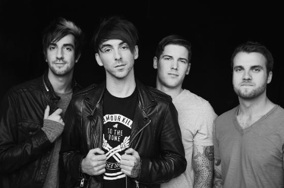 ALL TIME LOW + FIREWORKS ANNOUNCE SIDEWAVES