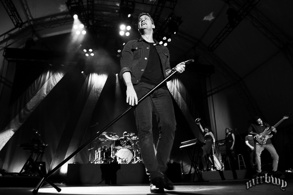 Rob Thomas – On The Steps – Sydney Opera House – February 24, 2016