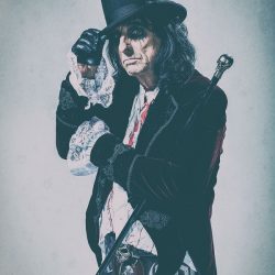 ALICE COOPER To Release Brand New Live Album A Paranormal Evening At The Olympia Paris  On August 31