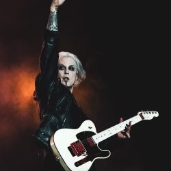 John 5 to support Steel Panther on Aussie Tour