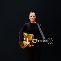 BRYAN ADAMS announces two new shows: 2nd SYDNEY Saturday night + exclusive, acoustic BARE BONES show in Gold Coast